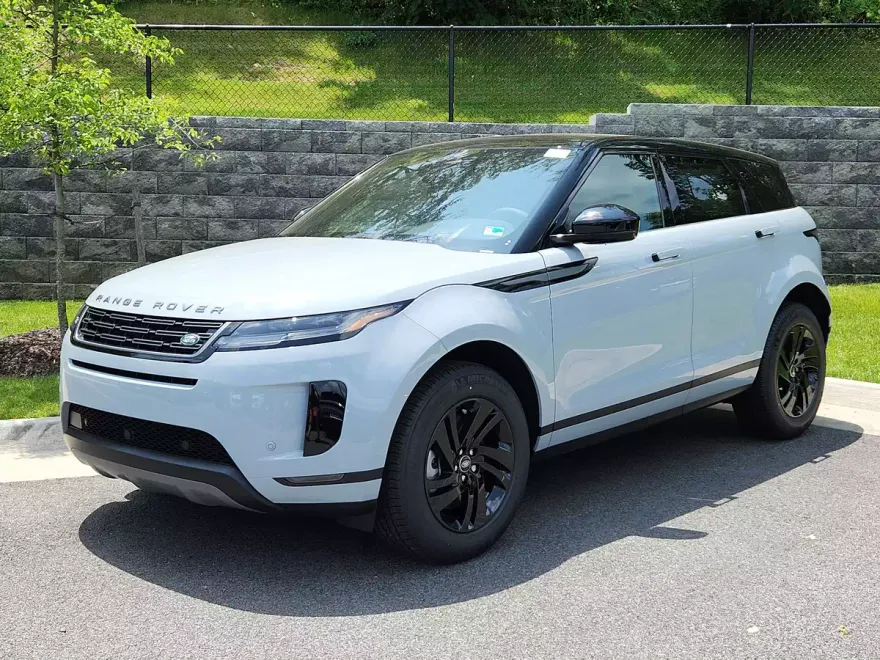 2026 Land Rover Range Rover Evoque S photo 1