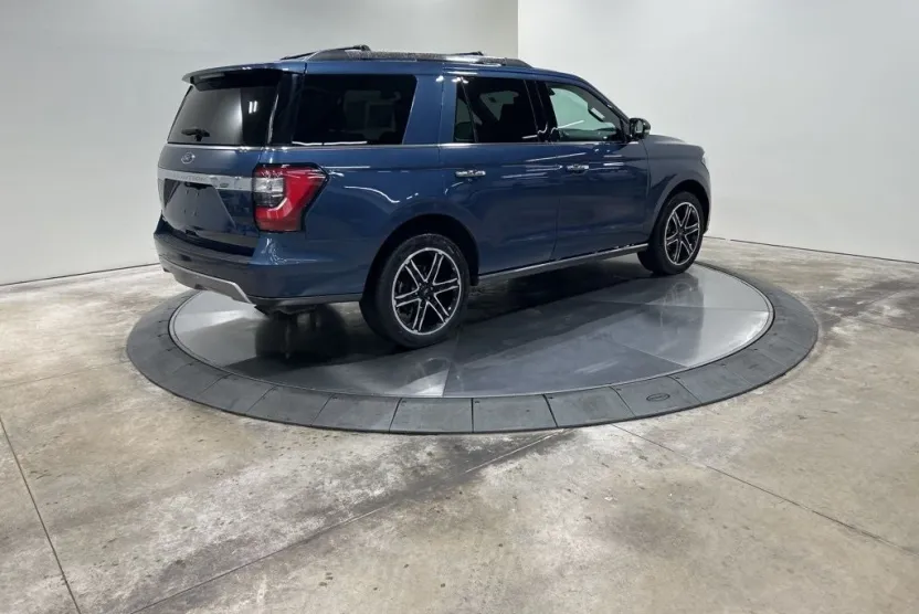 2019 Ford Expedition Limited photo 1