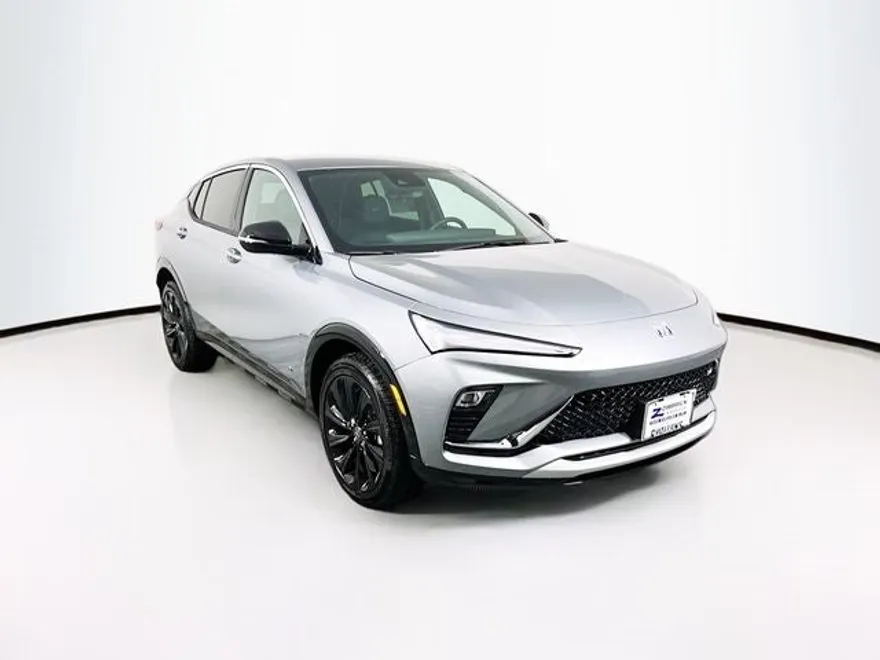 2025 Buick Envista ST photo 1