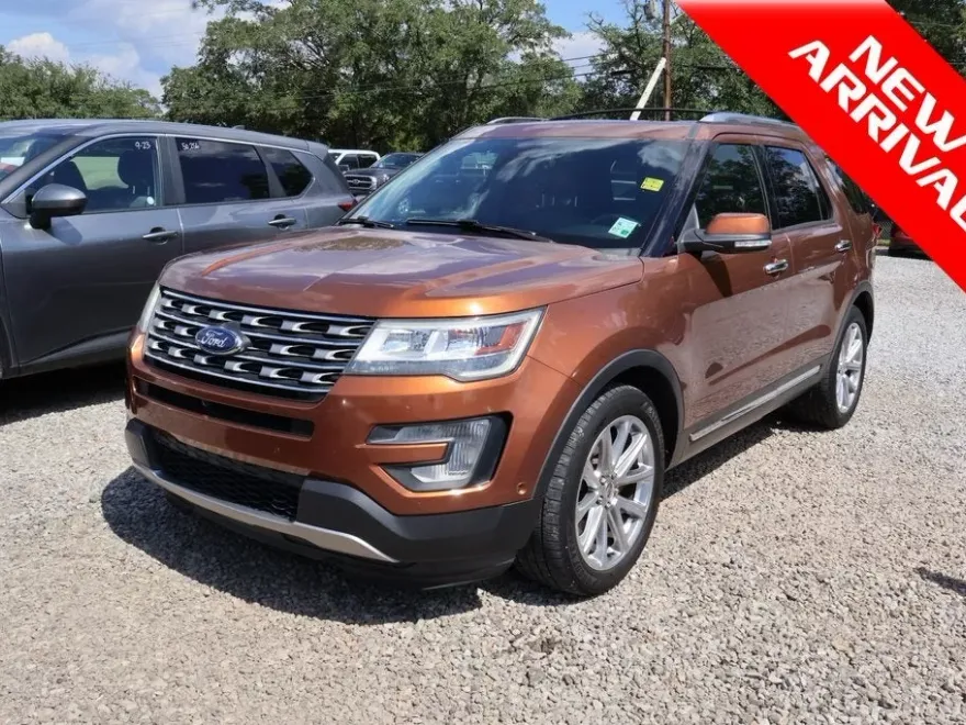 2017 Ford Explorer Limited photo 1