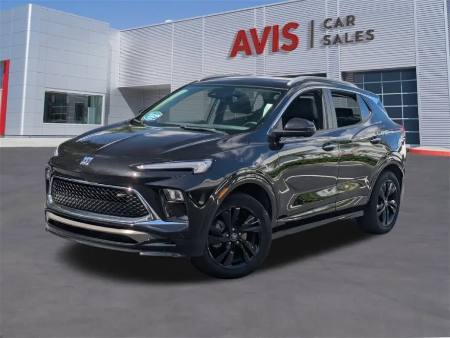 2024 Buick Encore GX Sport Touring photo 1