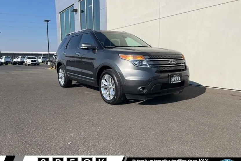 2015 Ford Explorer Limited photo 1