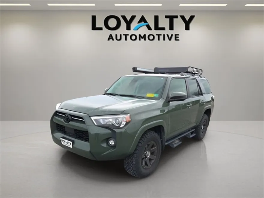 2022 Toyota 4Runner SR5 Trail photo 1