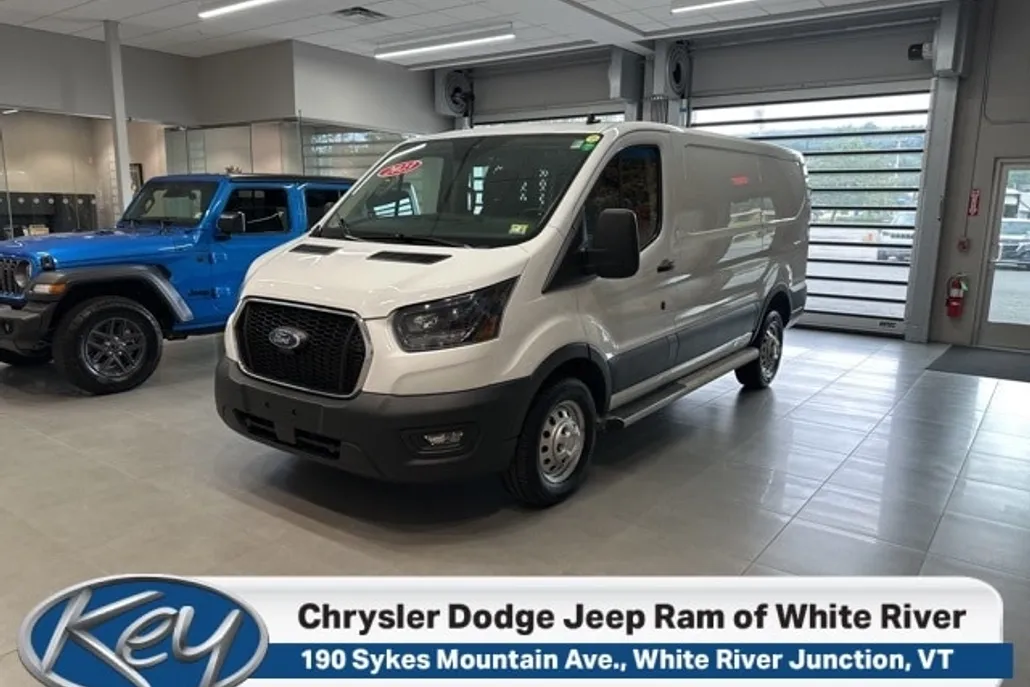 2023 Ford Transit photo 1