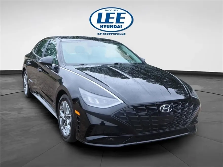 2023 Hyundai Sonata SEL photo 1