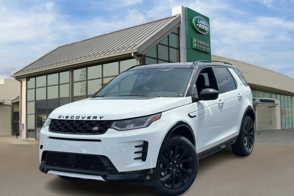2025 Land Rover Discovery Sport Dynamic SE photo 1