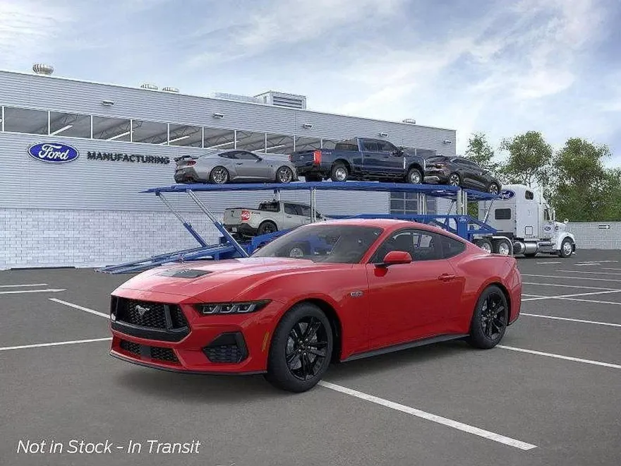 2025 Ford Mustang GT photo 1