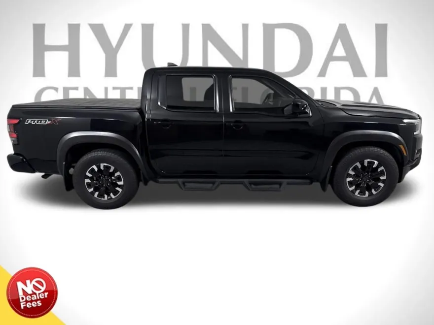2023 Nissan Frontier PRO-X photo 1