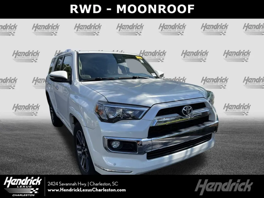 2017 Toyota 4Runner Limited photo 1