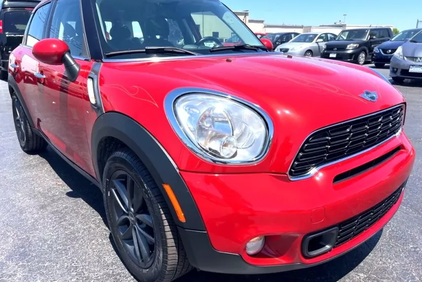 2013 Mini Countryman S photo 1