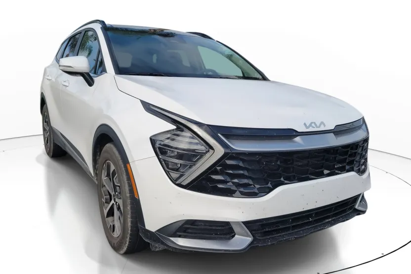 2025 Kia Sportage EX photo 1