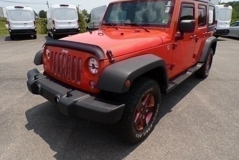 2015 Jeep Wrangler Unlimited Sport photo 1