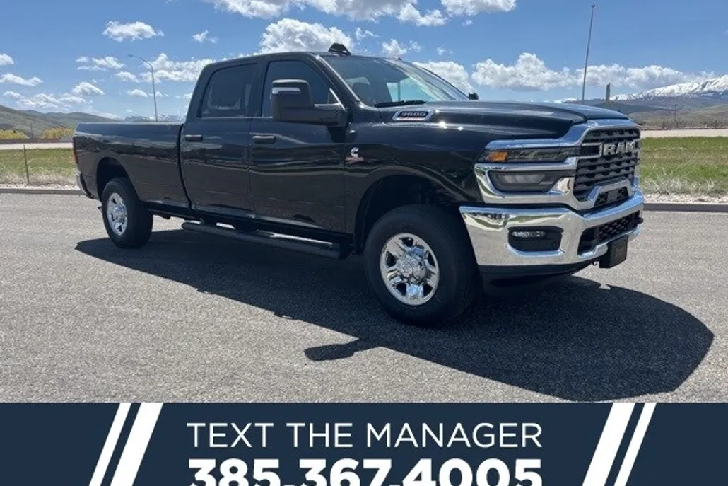 2025 Ram 3500 Tradesman photo 1