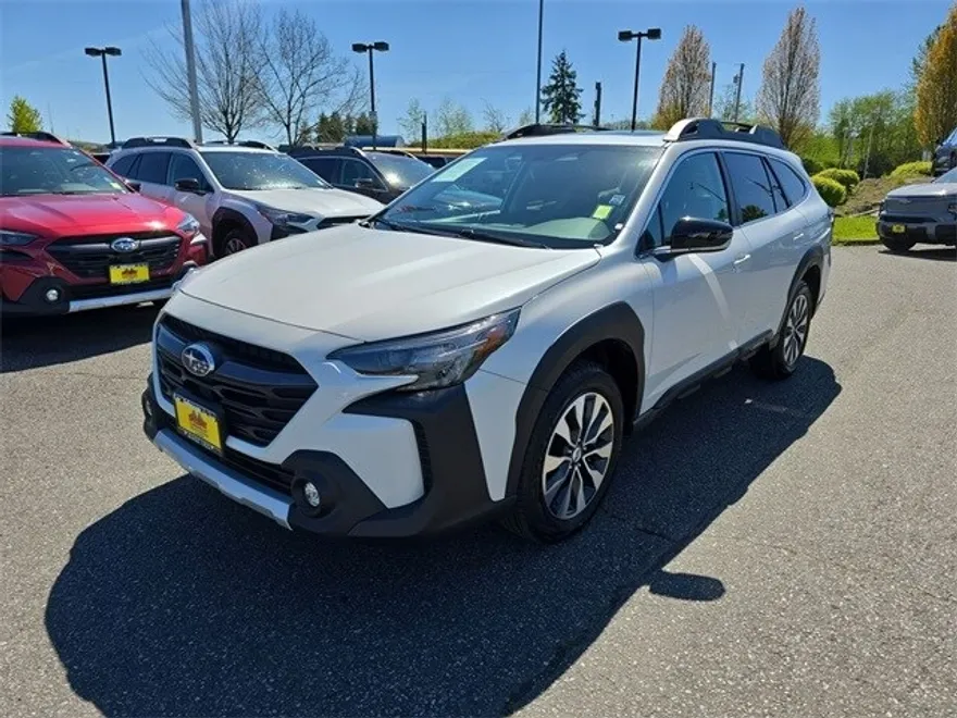 2024 Subaru Outback Limited photo 1