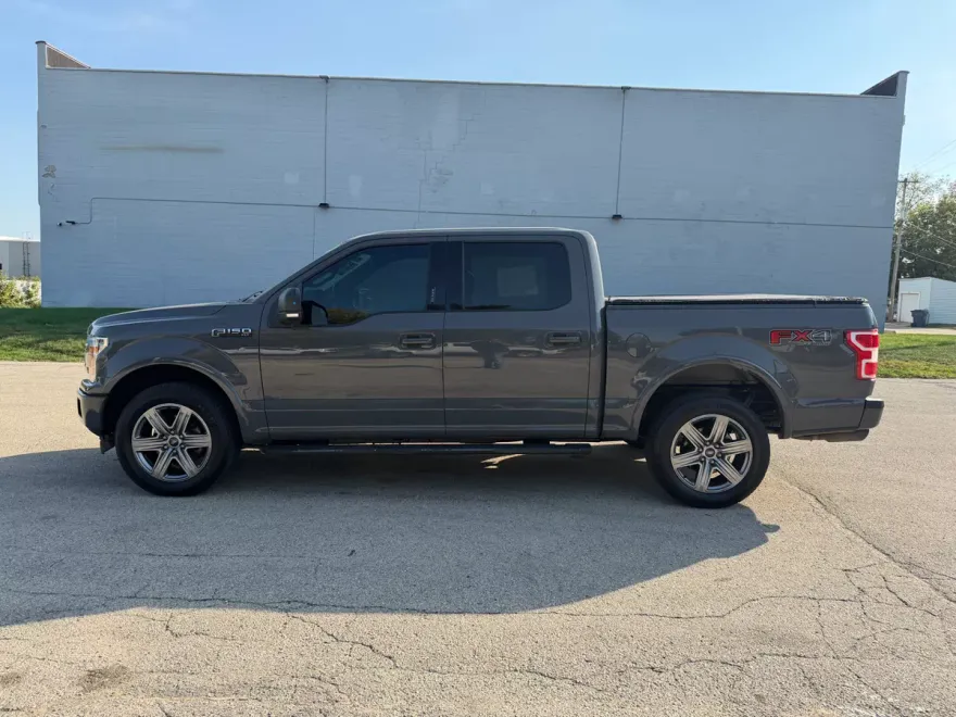 2018 Ford F-150 XLT photo 1