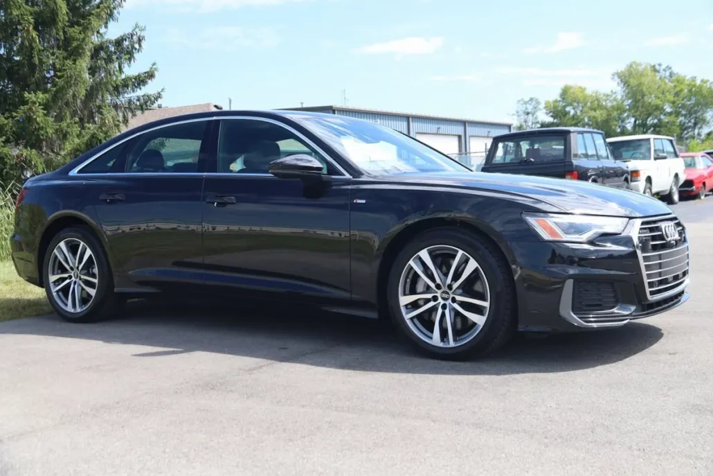 2022 Audi A6 Quattro Premium Plus photo 1