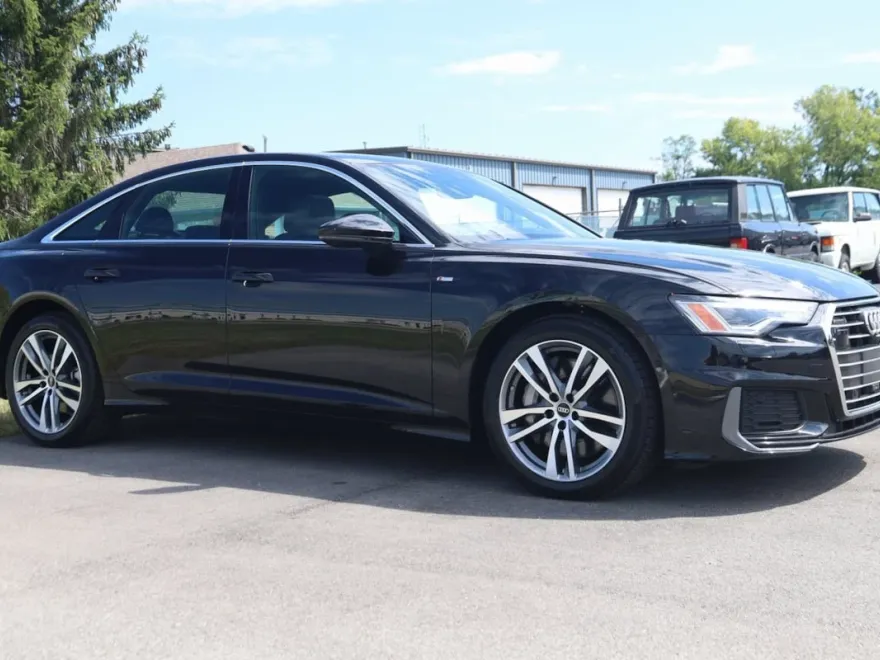 2022 Audi A6 Quattro Premium Plus photo 1