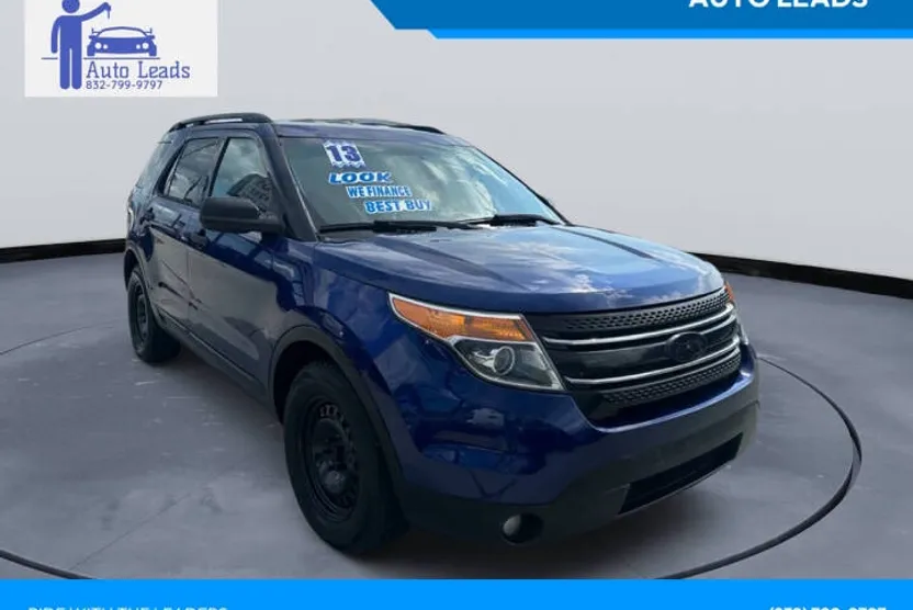 2013 Ford Explorer Base photo 1