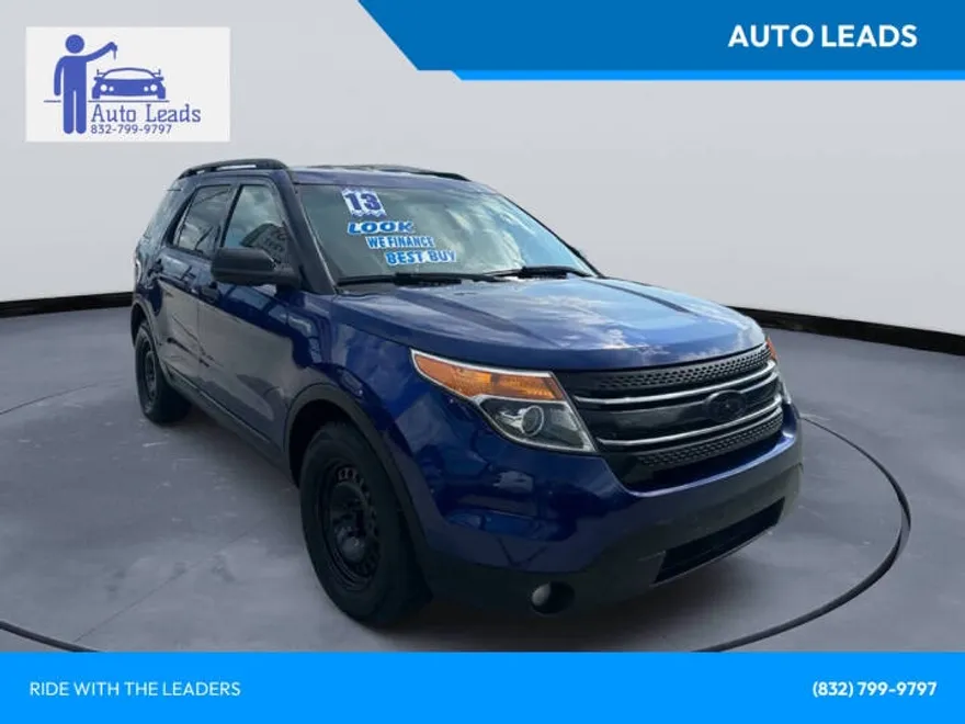 2013 Ford Explorer Base photo 1