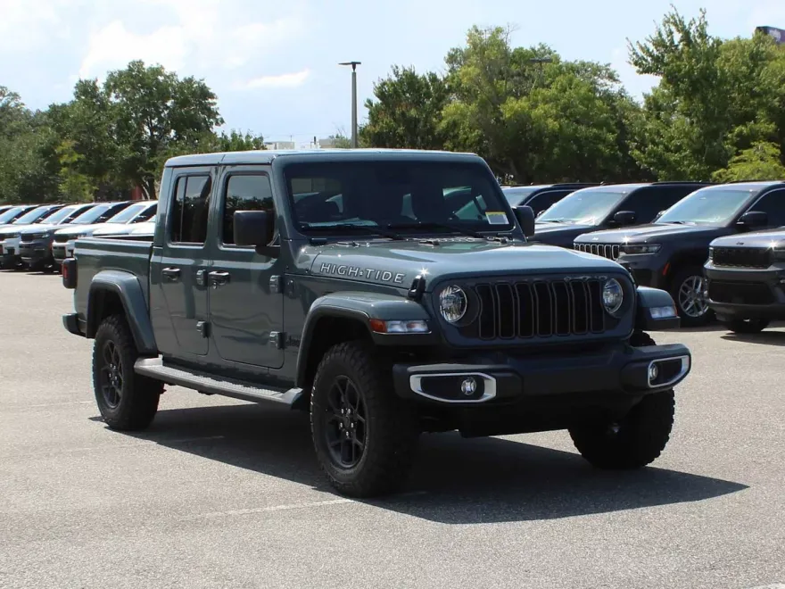 2025 Jeep Gladiator Sport photo 1