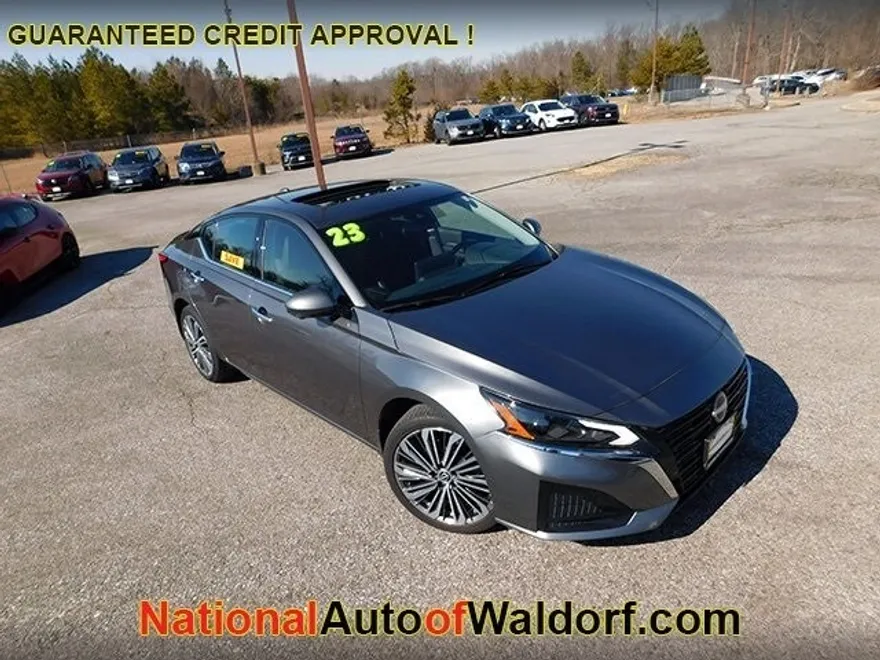 2023 Nissan Altima 2.5 SL photo 1