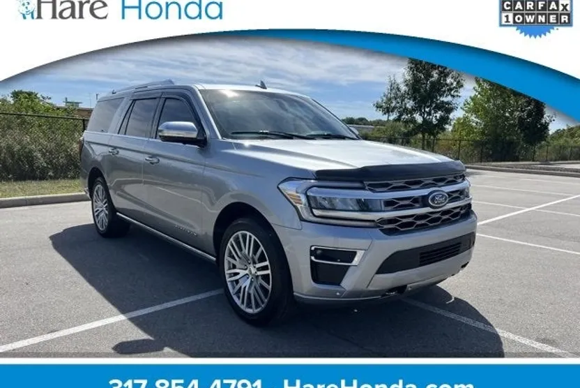 2023 Ford Expedition MAX Platinum photo 1