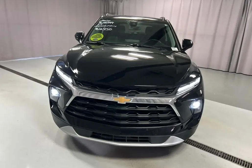 2024 Chevrolet Blazer 2LT photo 1