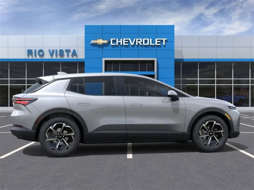 2026 Chevrolet Equinox EV 1LT photo 1