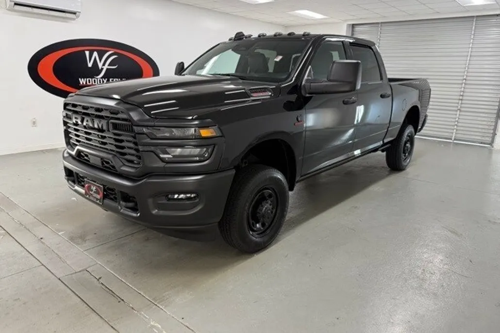 2025 Ram 2500 Tradesman photo 1