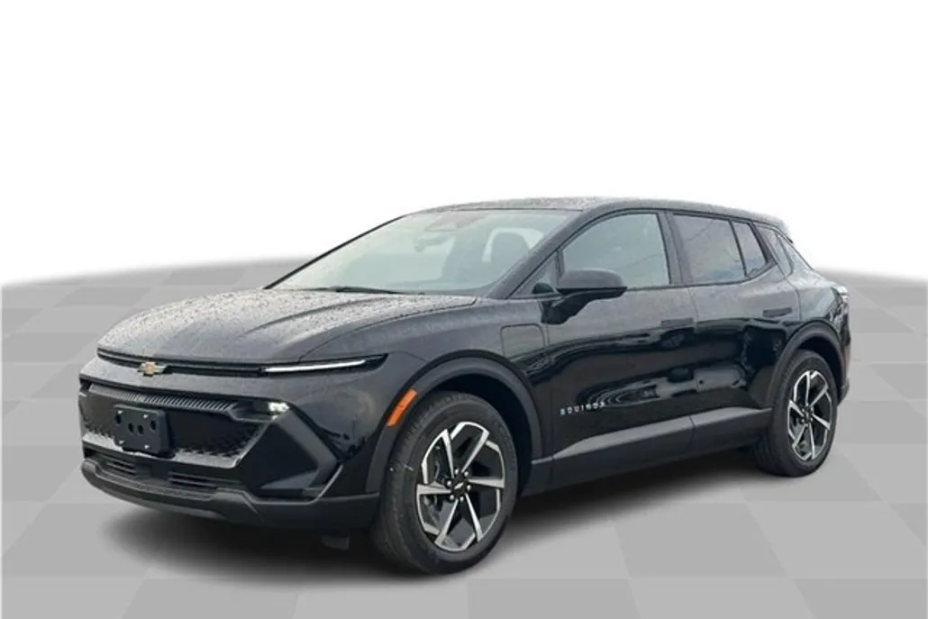 2026 Chevrolet Equinox EV 1LT photo 1