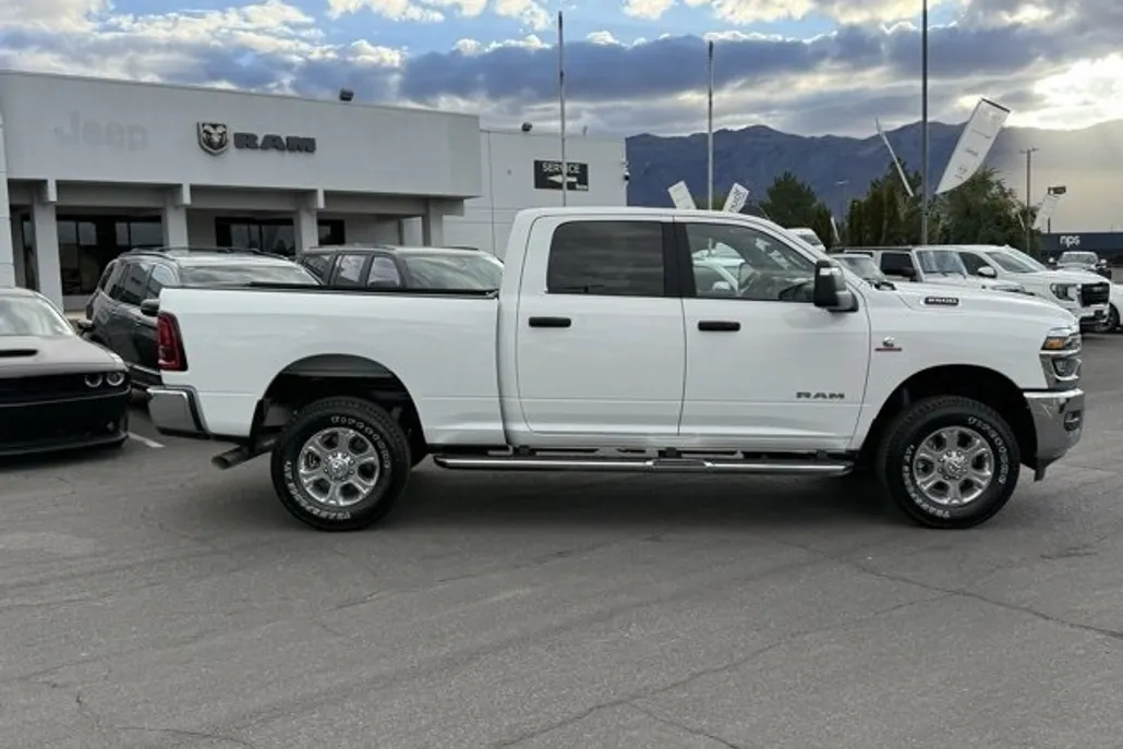 2025 Ram 2500 Big Horn photo 1
