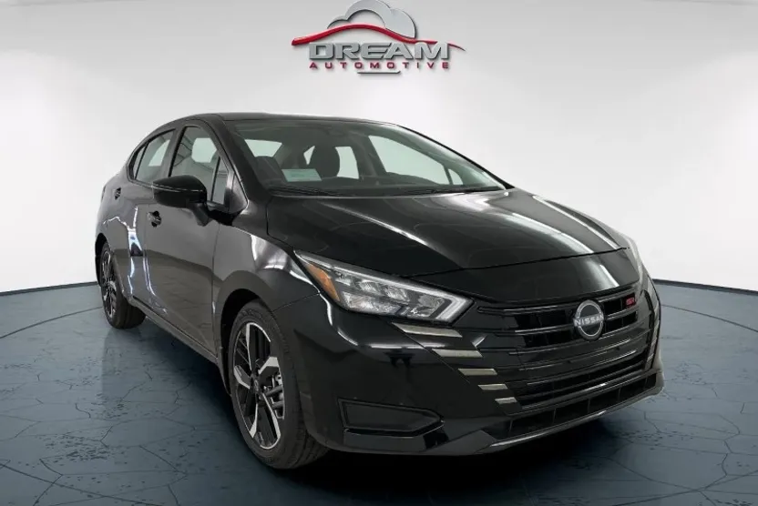 2025 Nissan Versa SR photo 1