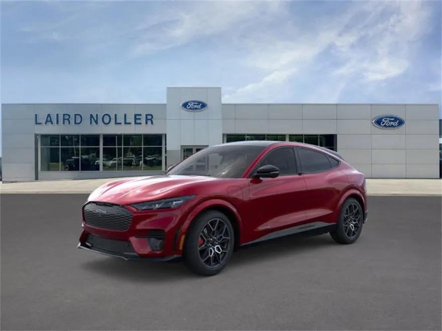 2025 Ford Mustang Mach-E GT photo 1