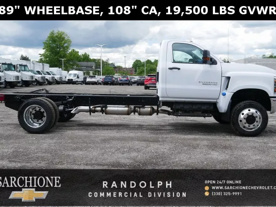 2024 Chevrolet Silverado 5500HD Work Truck photo 1