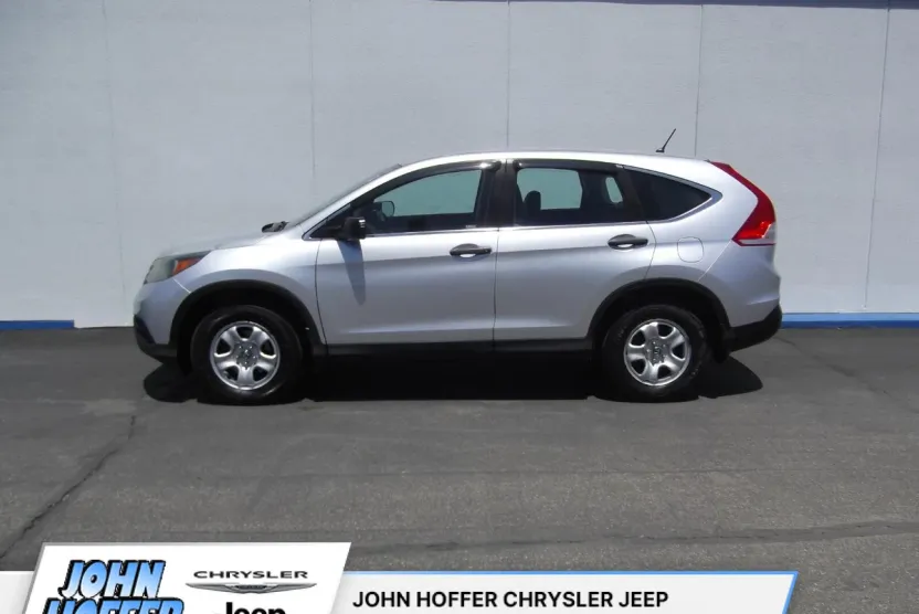 2013 Honda CR-V LX photo 1