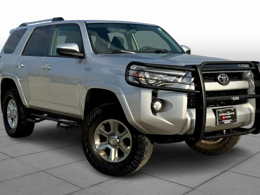 2019 Toyota 4Runner SR5 Premium photo 1