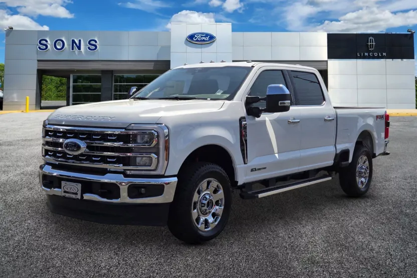 2026 Ford F-350 Lariat photo 1