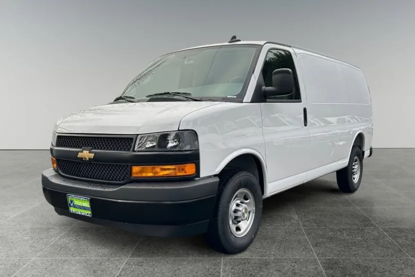 2025 Chevrolet Express 2500 Work Van Cargo photo 1