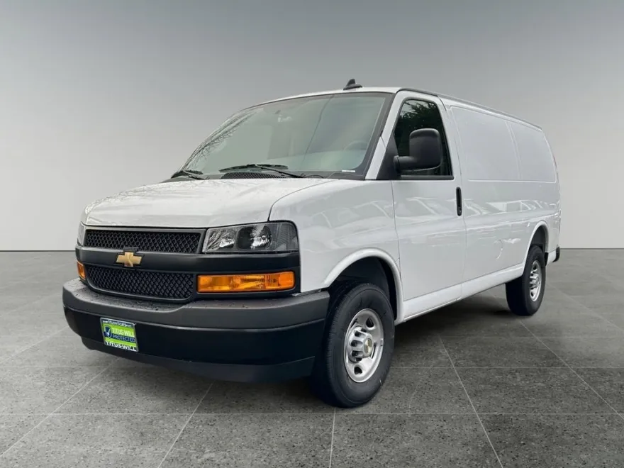 2025 Chevrolet Express 2500 Work Van Cargo photo 1
