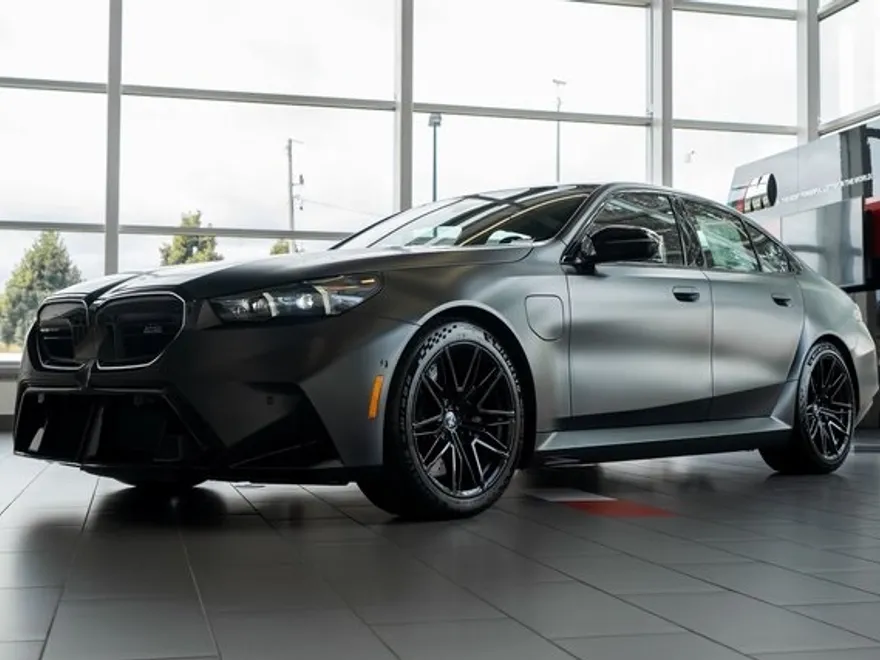 2026 Bmw M5 5 photo 1