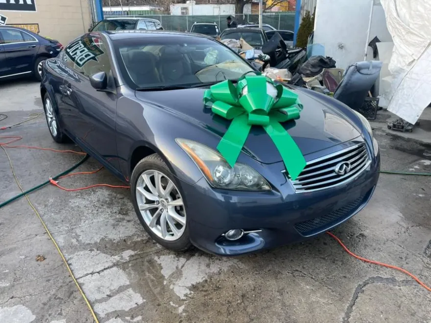 2011 Infiniti G37 Coupe x photo 1