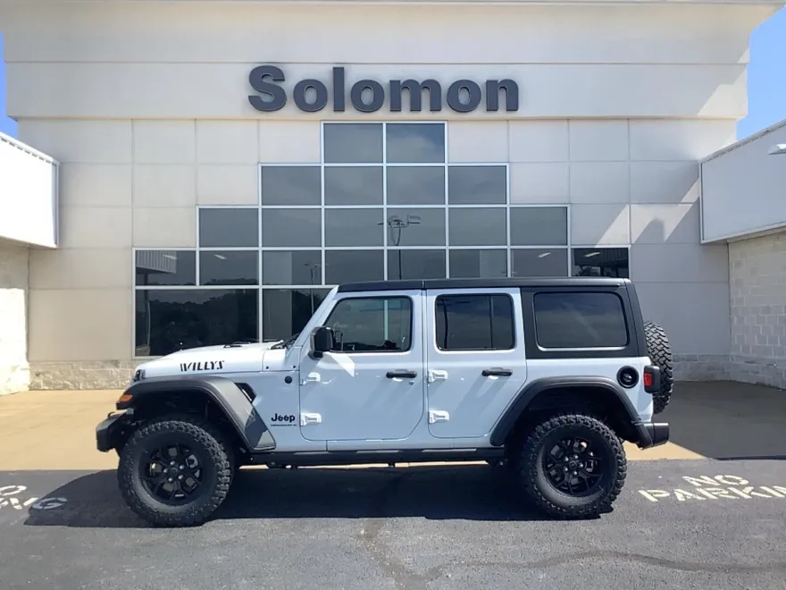 2025 Jeep Wrangler Willys photo 1