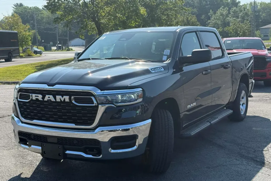 2025 Ram 1500 Tradesman photo 1