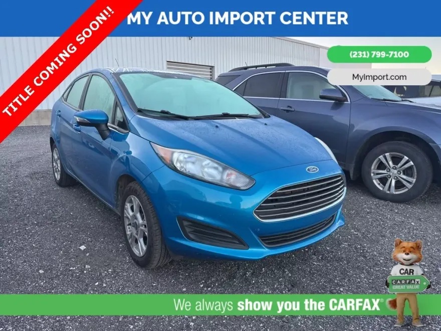 2015 Ford Fiesta SE photo 1