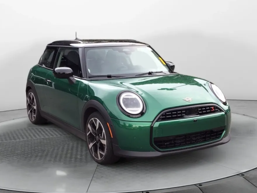 2025 Mini Cooper 2 Door Hardtop S photo 1