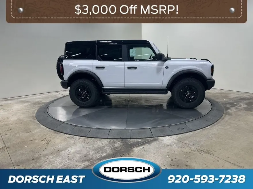 2025 Ford Bronco Outer Banks photo 1