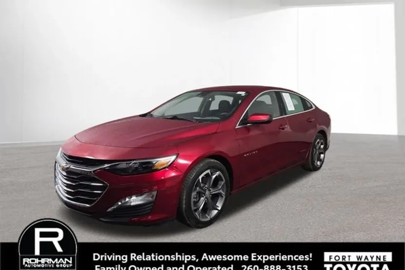 2021 Chevrolet Malibu 1LT photo 1
