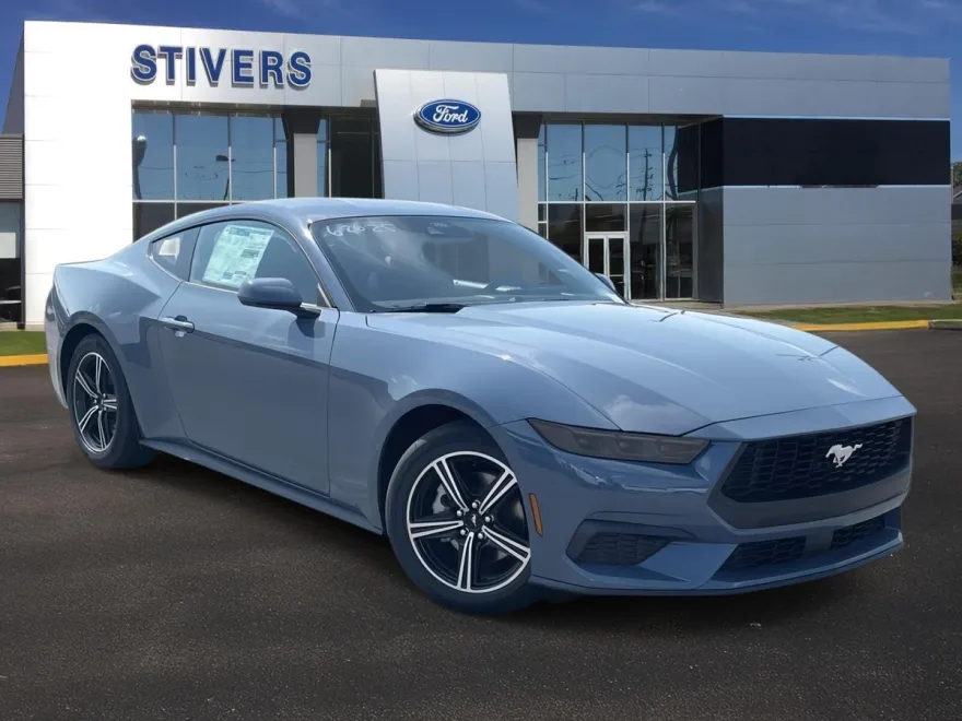 2025 Ford Mustang EcoBoost photo 1