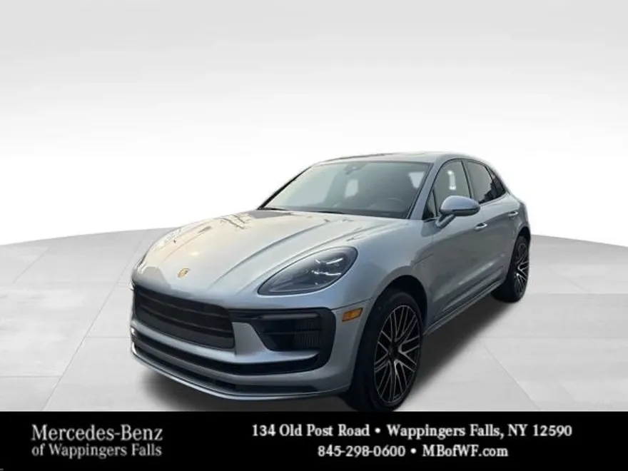 2022 Porsche Macan S photo 1