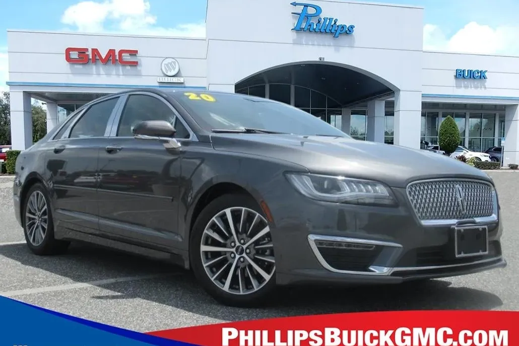 2020 Lincoln MKZ Standard photo 1